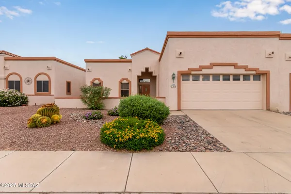1374 W BLOOMING DESERT WAY