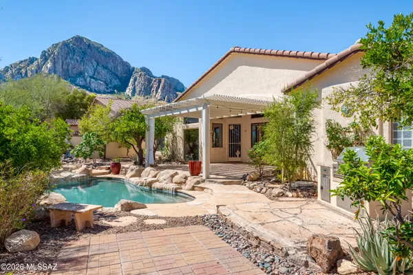 10290 N CALLE DEL CARNERO