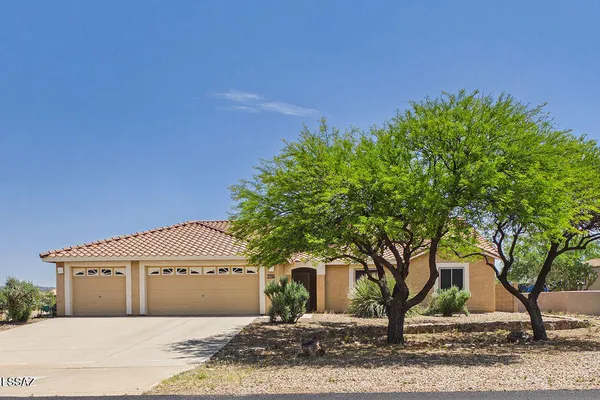 6827 S STAR RIDGE PL