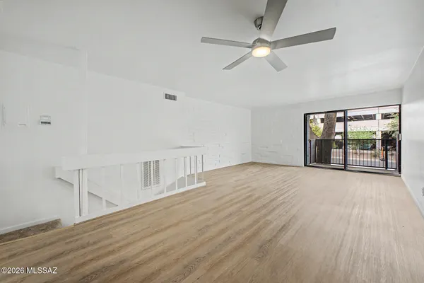 951 N EUCLID AVE 134