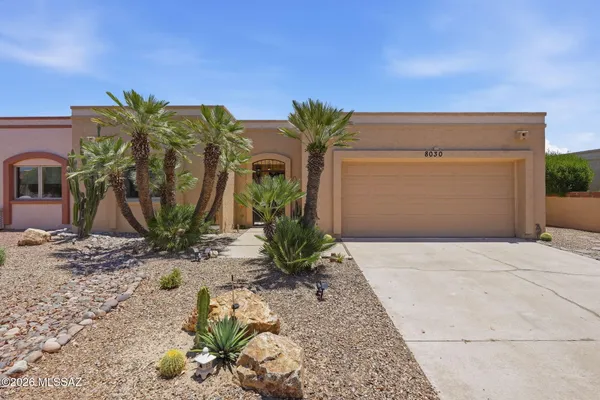 8030 N CASAS CAMEO