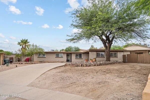 9091 E BEECHWOOD PL