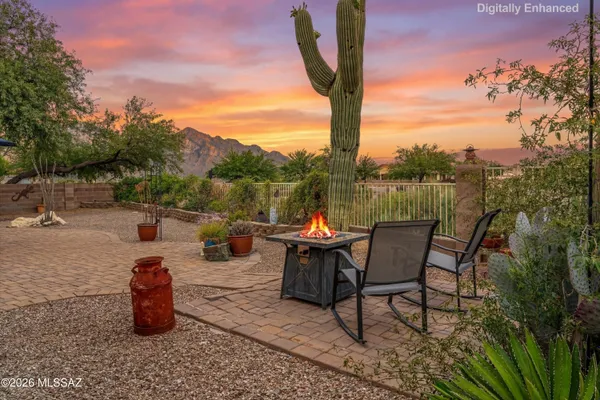 11741 N MONTERRA VISTA DR