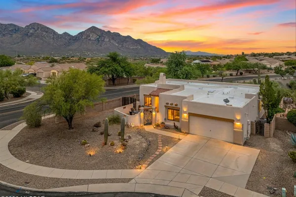 11741 N MONTERRA VISTA DR