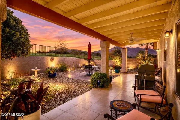 2550 W TOM WATSON DR