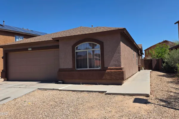 2399 E CALLE LENA VERDE