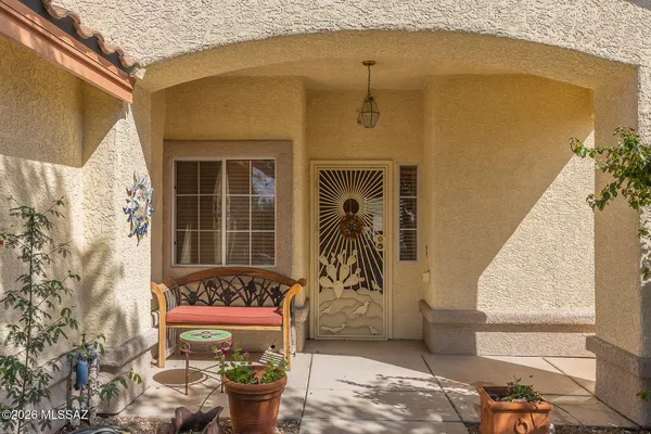 2550 W TOM WATSON DR