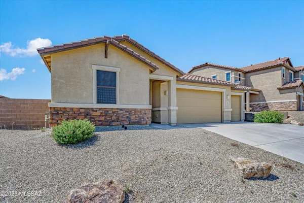 4862 W WILLOW WIND WAY