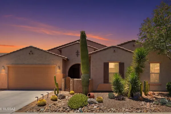 4370 W SUMMIT RANCH PL