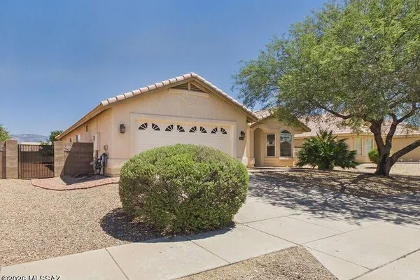 9557 E BLUE RIDGE MOUNTAIN ST