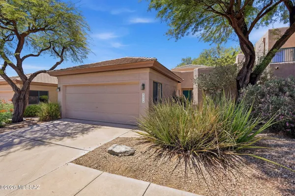 6078 N RUNNING DEER CI CIR