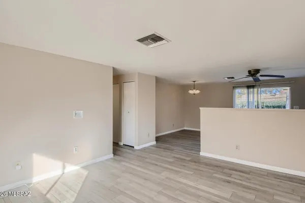 2530 W VEREDA AMARILLO