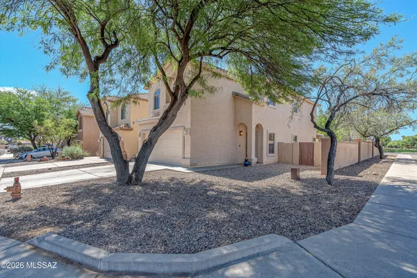 334 E CAMINO RANCHO CIELO