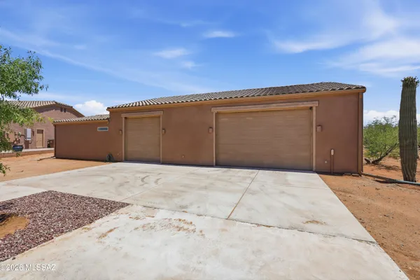 3574 E SWEET GRASS TRL