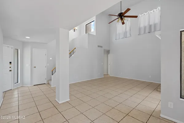 5572 N CRYSTAL MIST PL