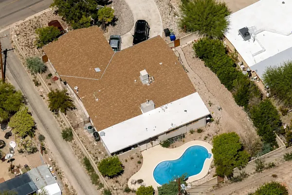 2229 W WINDOW ROCK DR