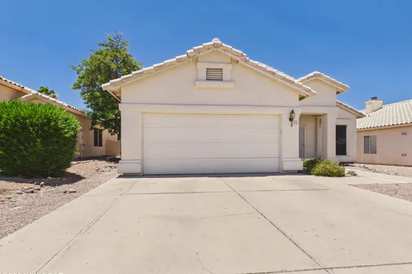 160 S PALACE GARDENS DR