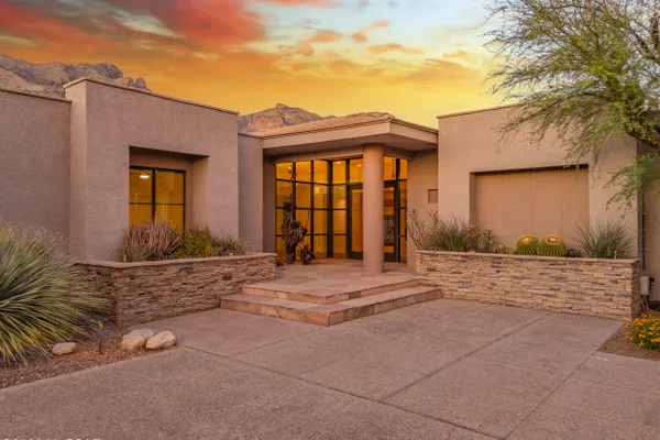 3441 E CATHEDRAL ROCK CIR