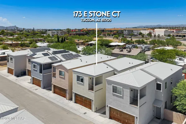 173 E STONE CT