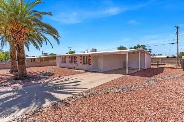1231 E MISSOURI ST