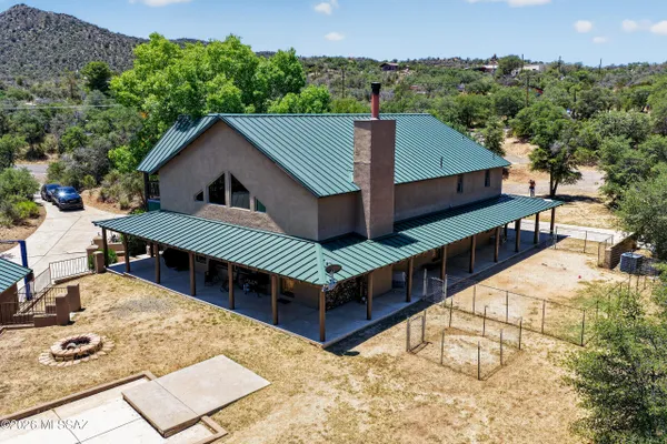 531 S CODY LOOP RD