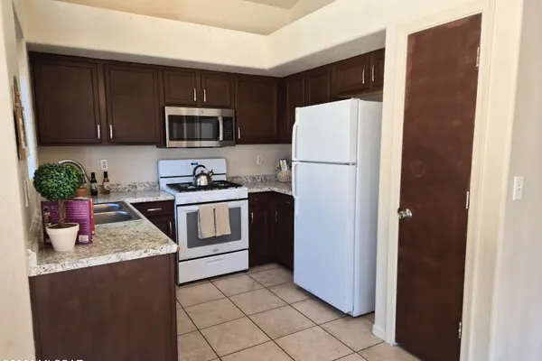 3451 W AVENIDA DE SAN CANDIDO