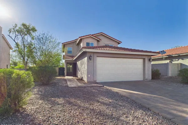 9537 N ALBATROSS DR
