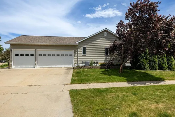 209 MORNINGSIDE DR