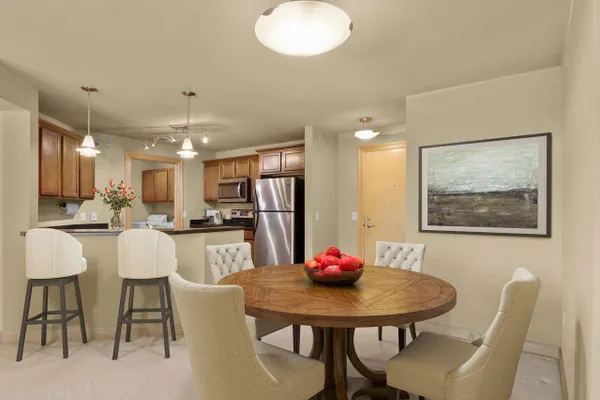 8253 MAYO DR 305
