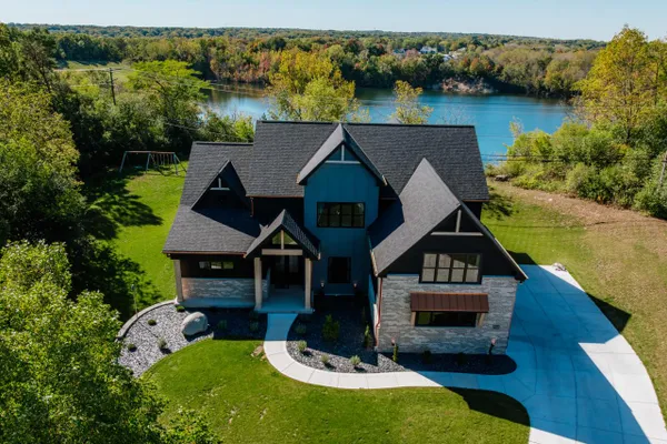 13145 KITTRIDGE CT