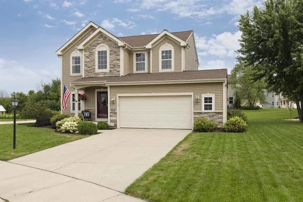 700 MEADOWVIEW LN