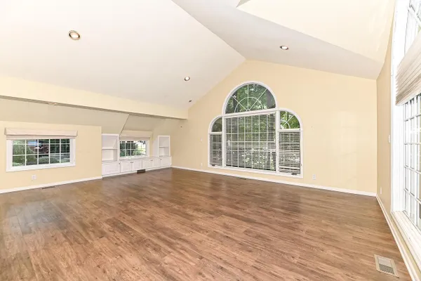 3554 CRANBERRY LN