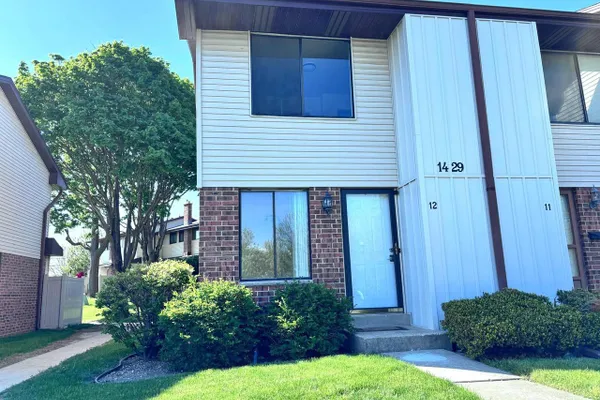 1429 OAKES RD 12