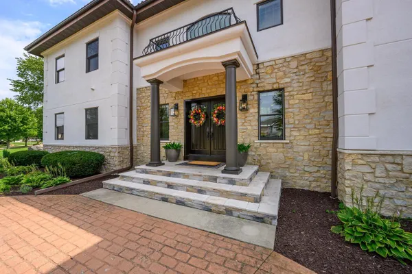 5695 TUSCANY LN