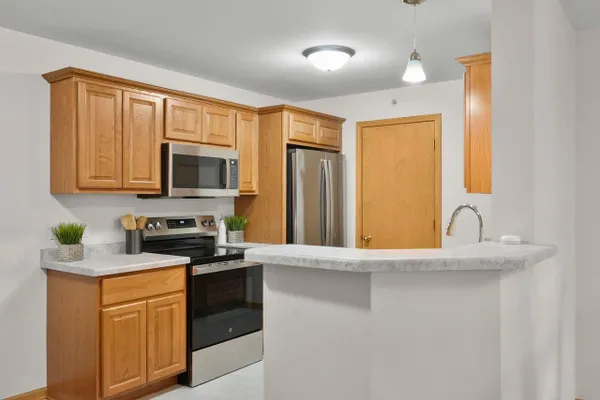 8206 STARR GRASS DR 303