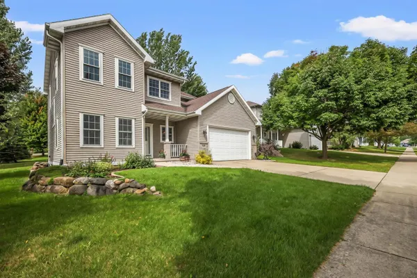 1202 TAMARACK WAY