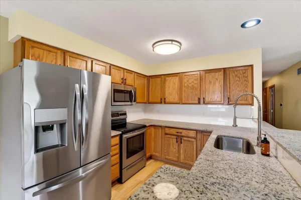 6683 CHARLIE GRIMM RD