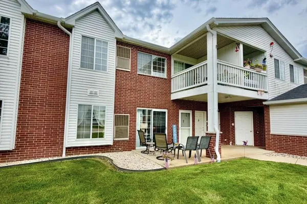 8201 LEXINGTON PL 7