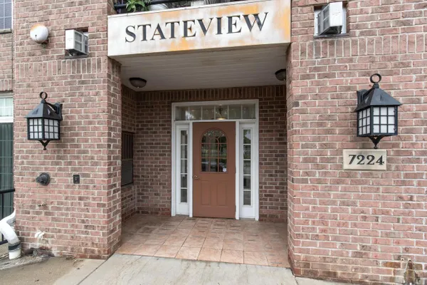 7224 W STATE ST 3D