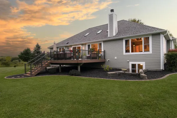 W2366 MCALEAVEY CT