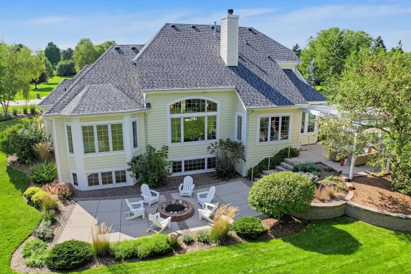 261 STEEPLE POINTE CIR