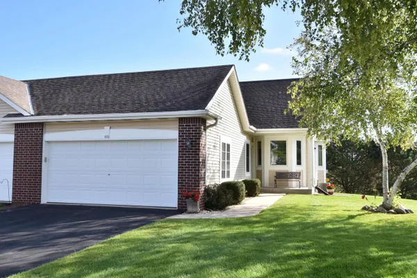 972 NIAGARA CT