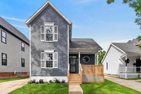 2341 N DR WILLIAM FINLAYSON ST