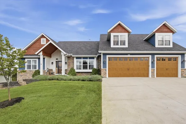 3318 HEARTLAKE CIR
