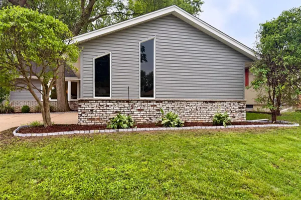 4613 87TH PL