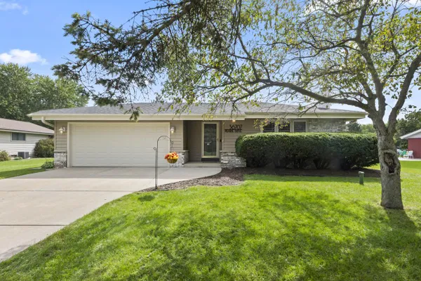 36707 PRAIRIE DR
