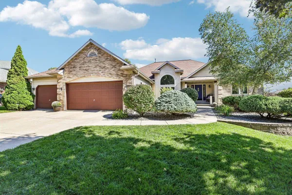1704 ALEXANDRIA CT