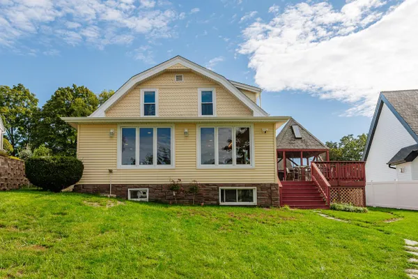 W186S7577 KINGSTON DR