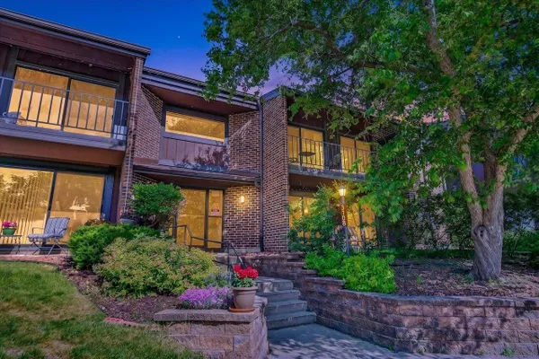 3108 CREEK VIEW DR 5