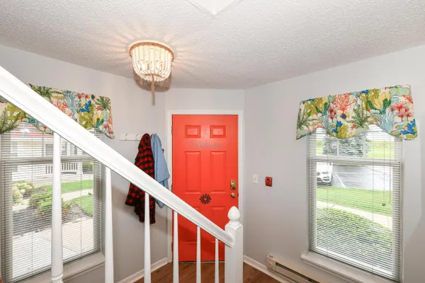 2226 LANDINGS LN